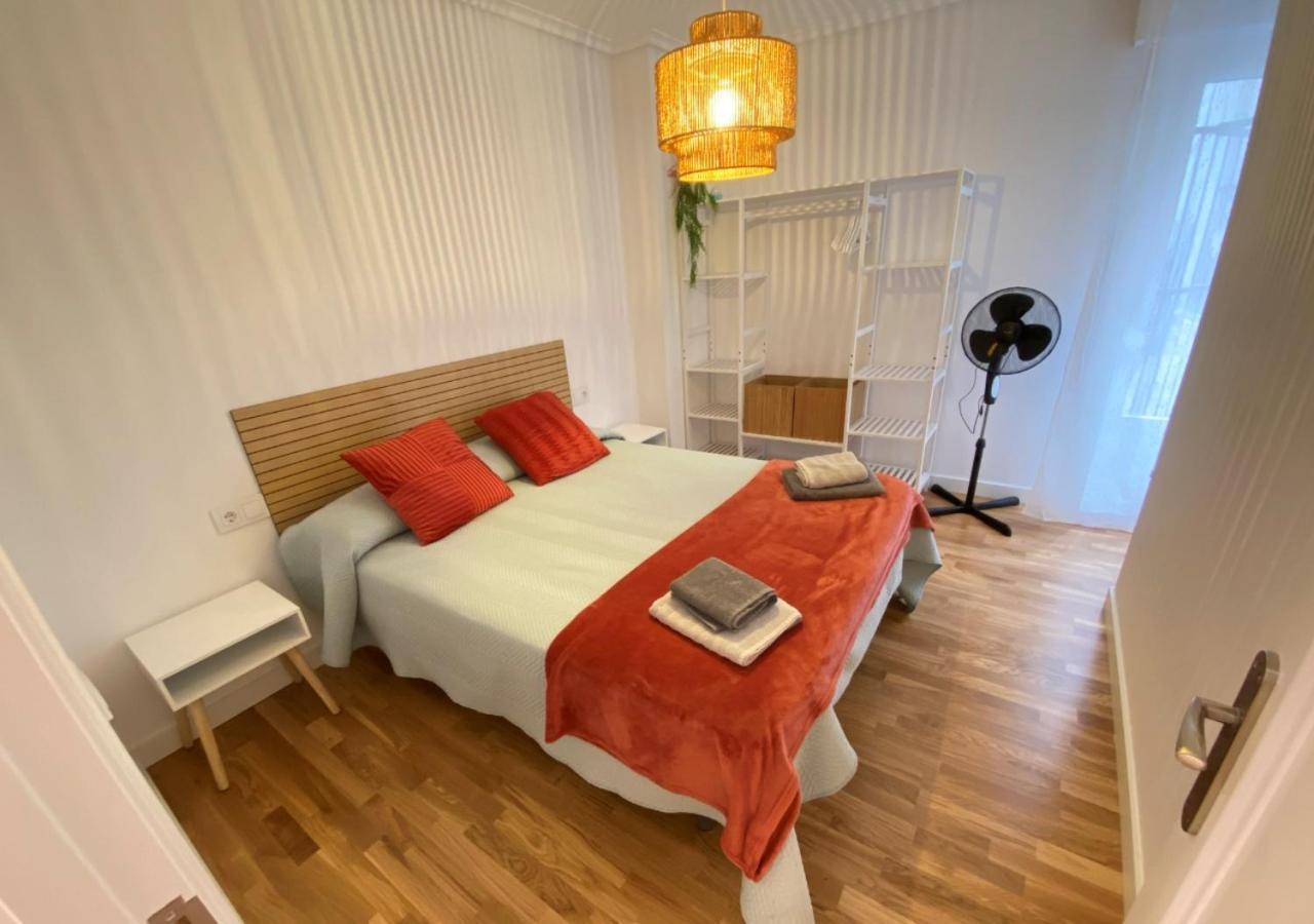 Alojamiento En Pleno Centro Con Wifi Y Aire Acondicionado Логроньйо Екстер'єр фото